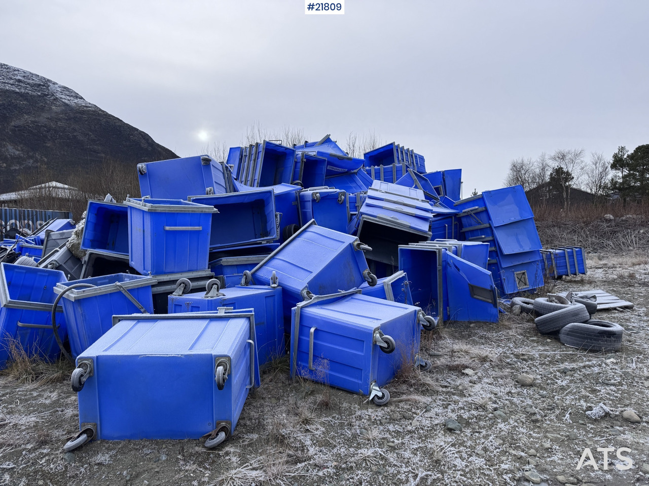 Blå plastkopper Blå Plastkopper - Tool/ Equipment: picture 3 Blå plastkopper Blå Plastkopper - Tool/ Equipment: picture 3