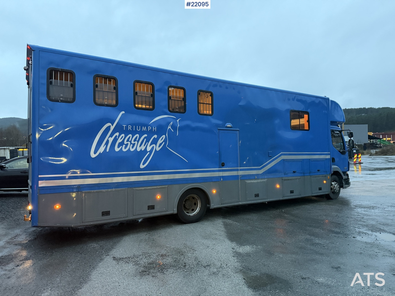 DAF Fa 55 4x2 hestebil m/ plass til 5 hester se video - Horse truck: picture 5 DAF Fa 55 4x2 hestebil m/ plass til 5 hester se video - Horse truck: picture 5