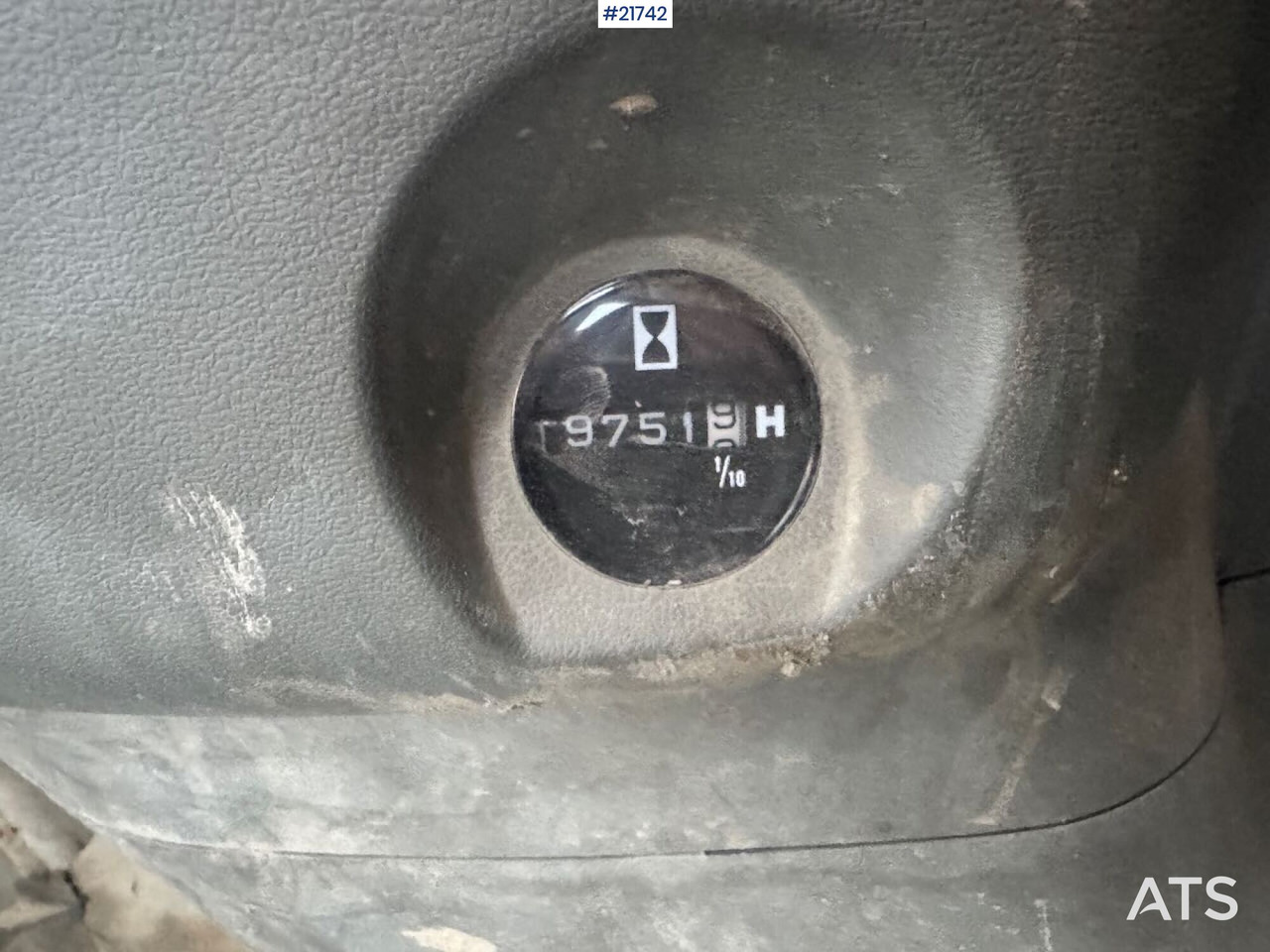 Crawler excavator Hitachi EX165 beltegraver m/ 2 skuffer: picture 27