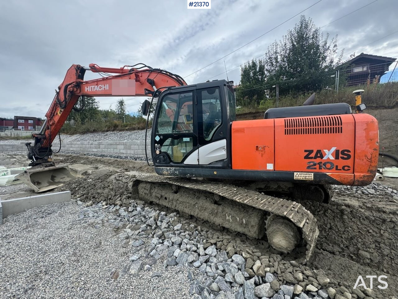 Hitachi ZX210LC-5B Beltegraver m/ tilt, skuffe og GPS. - Crawler excavator: picture 1 Hitachi ZX210LC-5B Beltegraver m/ tilt, skuffe og GPS. - Crawler excavator: picture 1