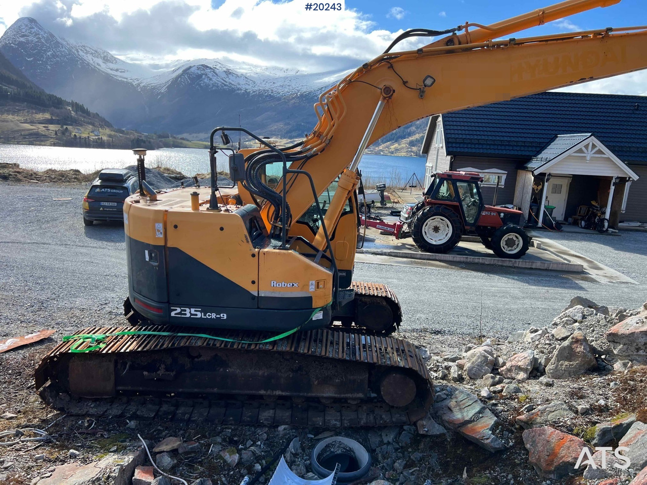 Hyundai Robex 235LCR-9 m/ Graveskuffe og gps - Excavator: picture 4 Hyundai Robex 235LCR-9 m/ Graveskuffe og gps - Excavator: picture 4