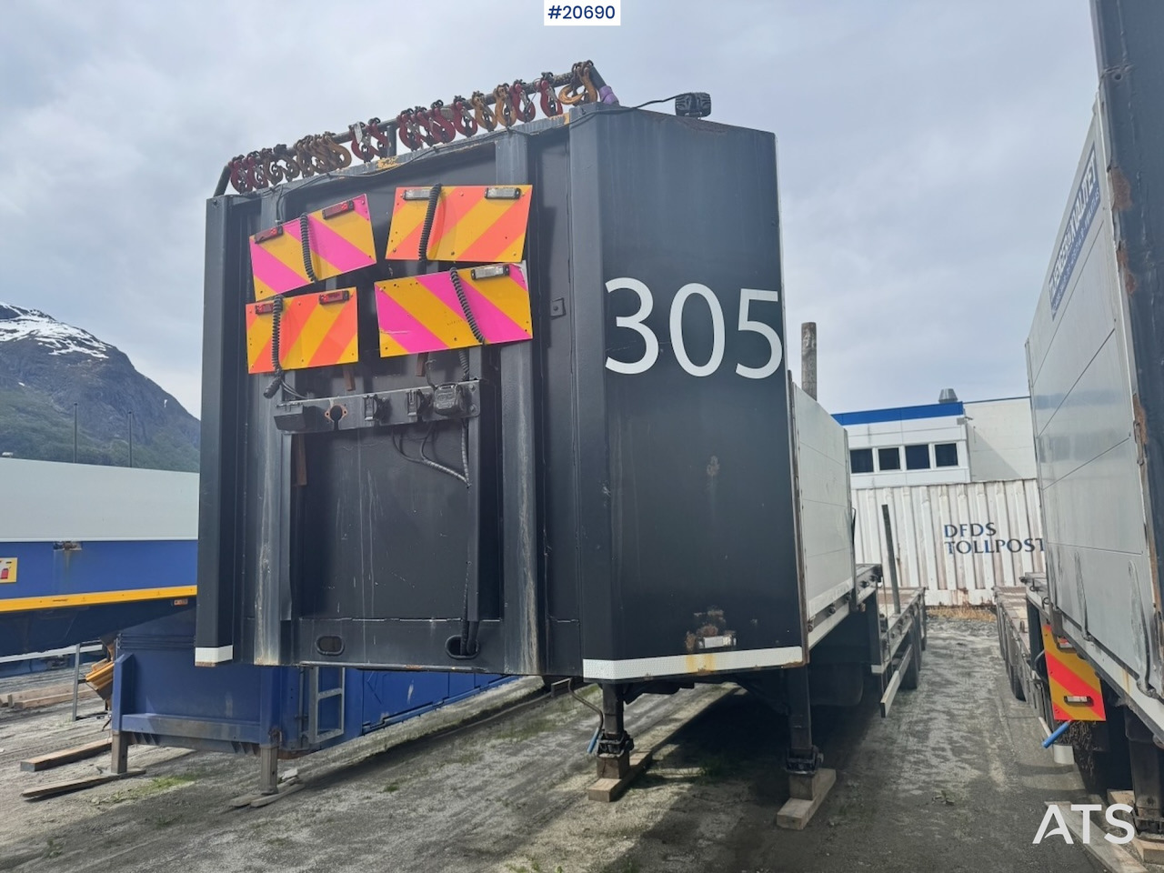 KLC Jumbosemi - Low loader semi-trailer: picture 1 KLC Jumbosemi - Low loader semi-trailer: picture 1