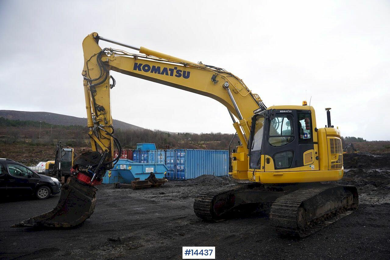 Excavator Komatsu PC228USLC-10: picture 9