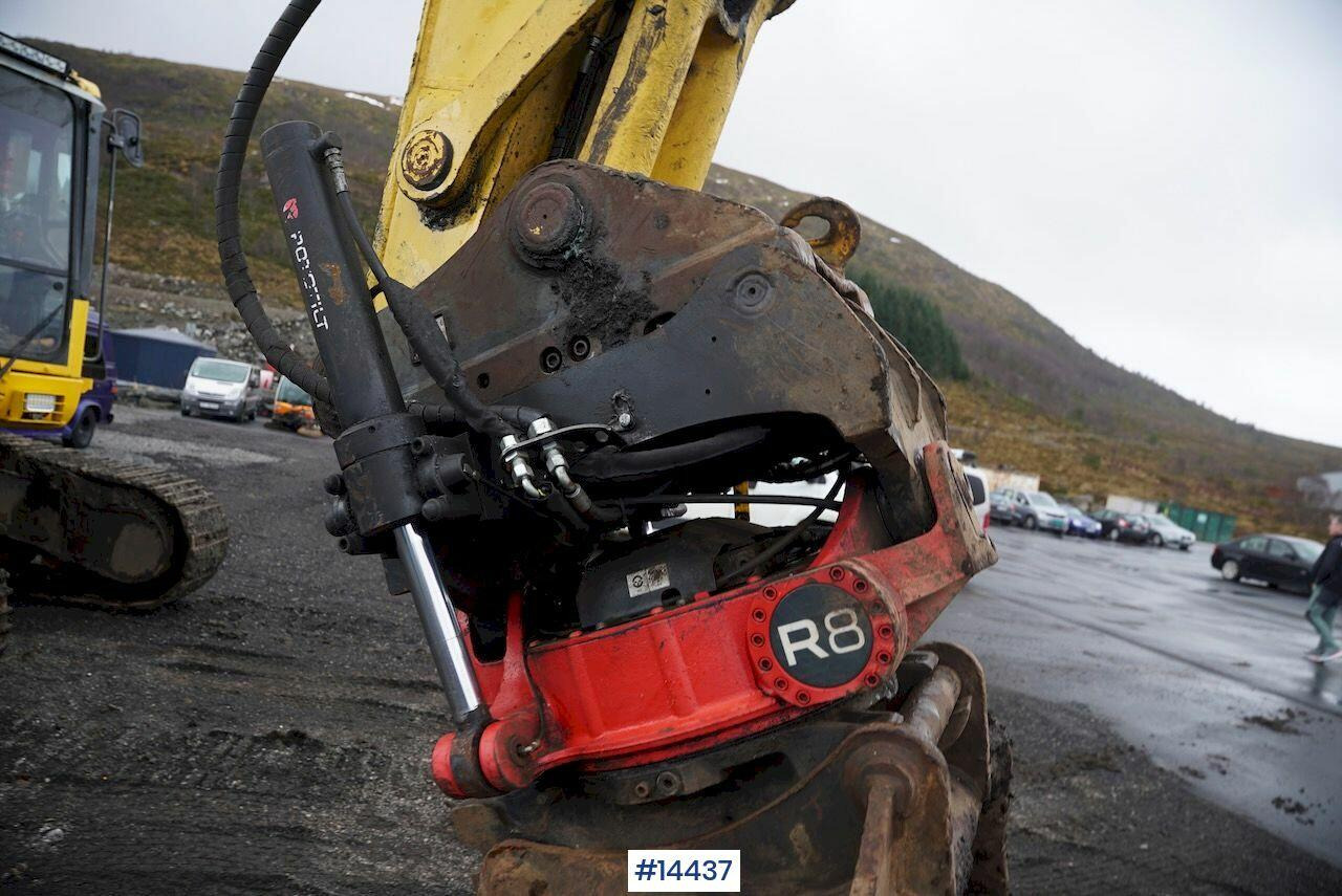 Excavator Komatsu PC228USLC-10: picture 31