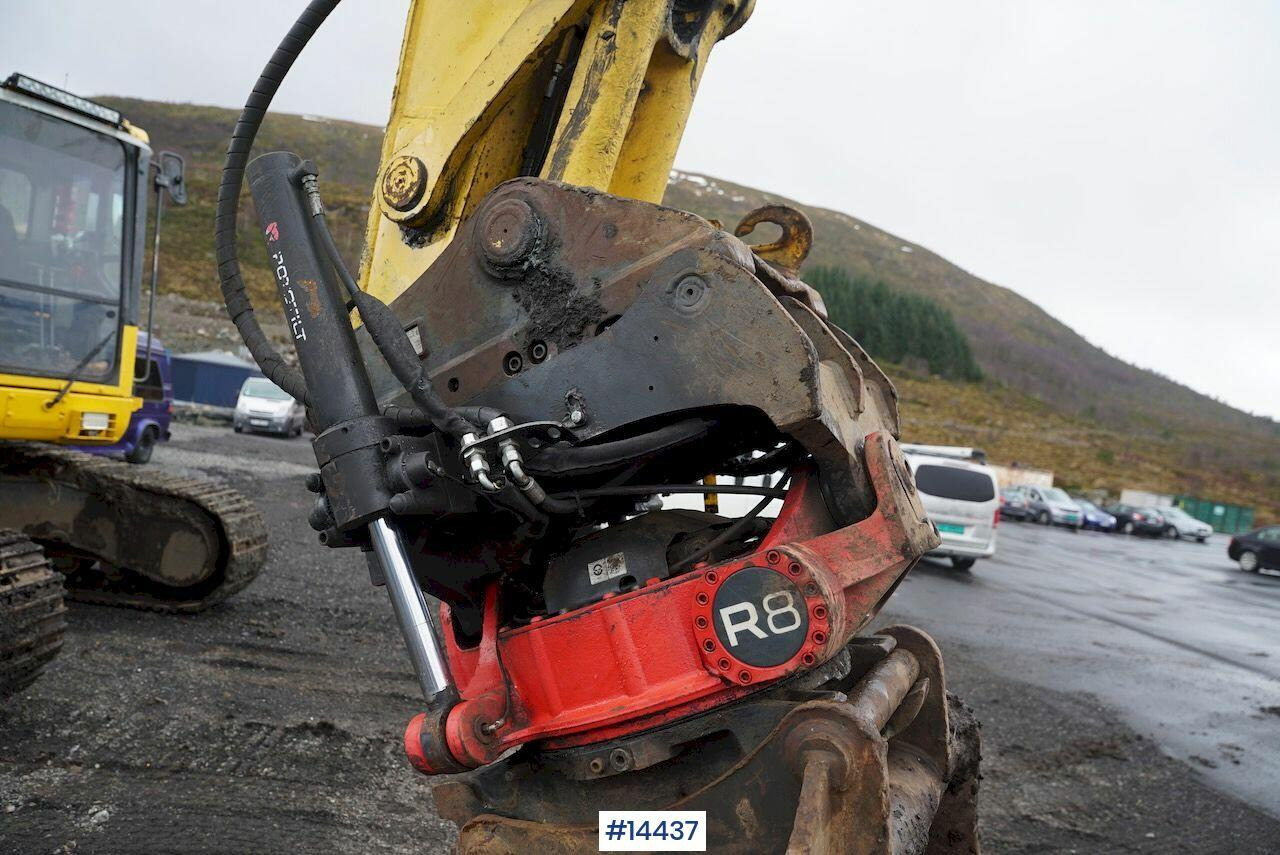 Excavator Komatsu PC228USLC-10: picture 36
