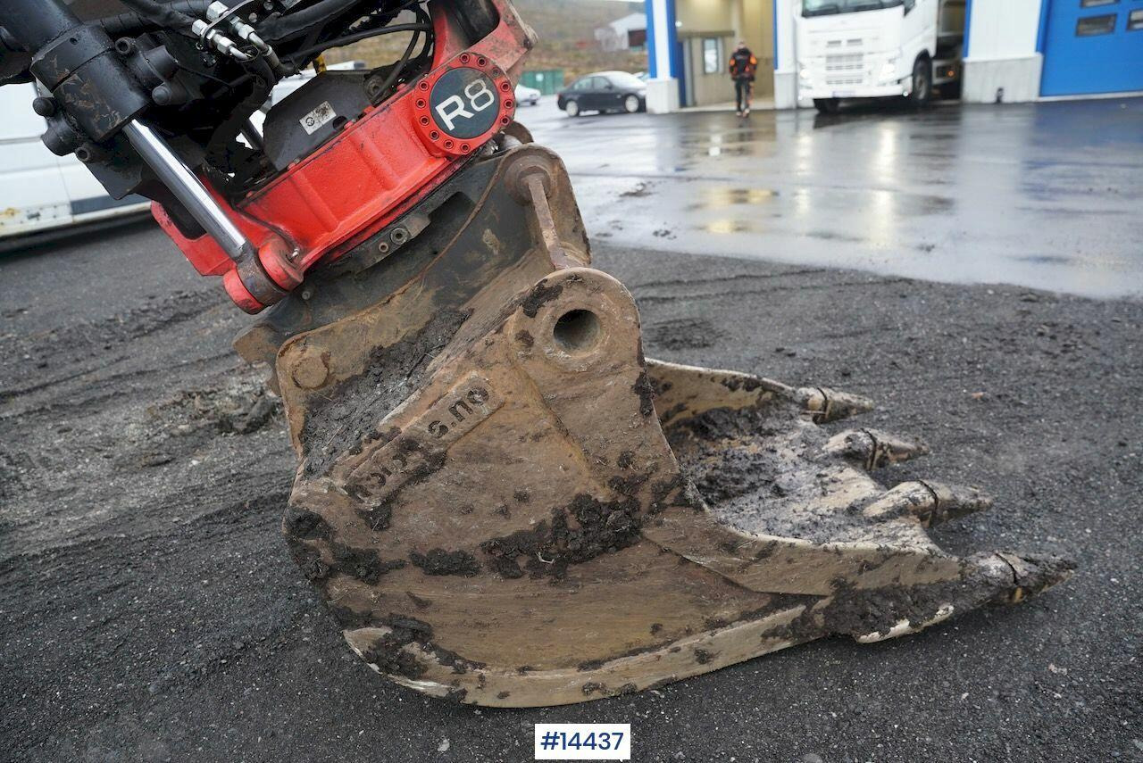 Excavator Komatsu PC228USLC-10: picture 39