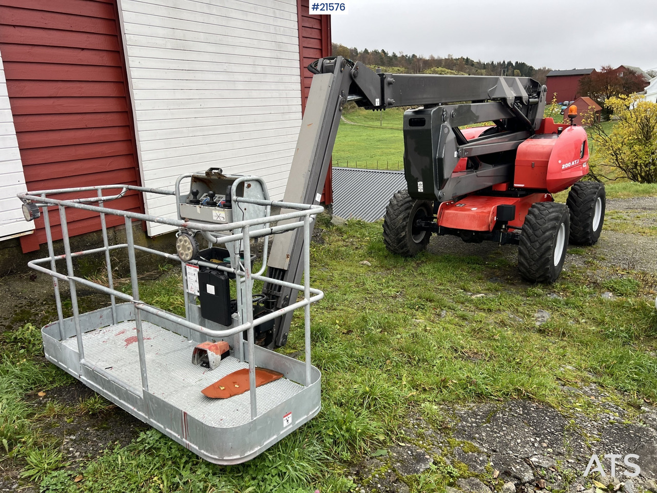Manitou 200 ATJ Teleskoplift - Articulated boom: picture 4 Manitou 200 ATJ Teleskoplift - Articulated boom: picture 4