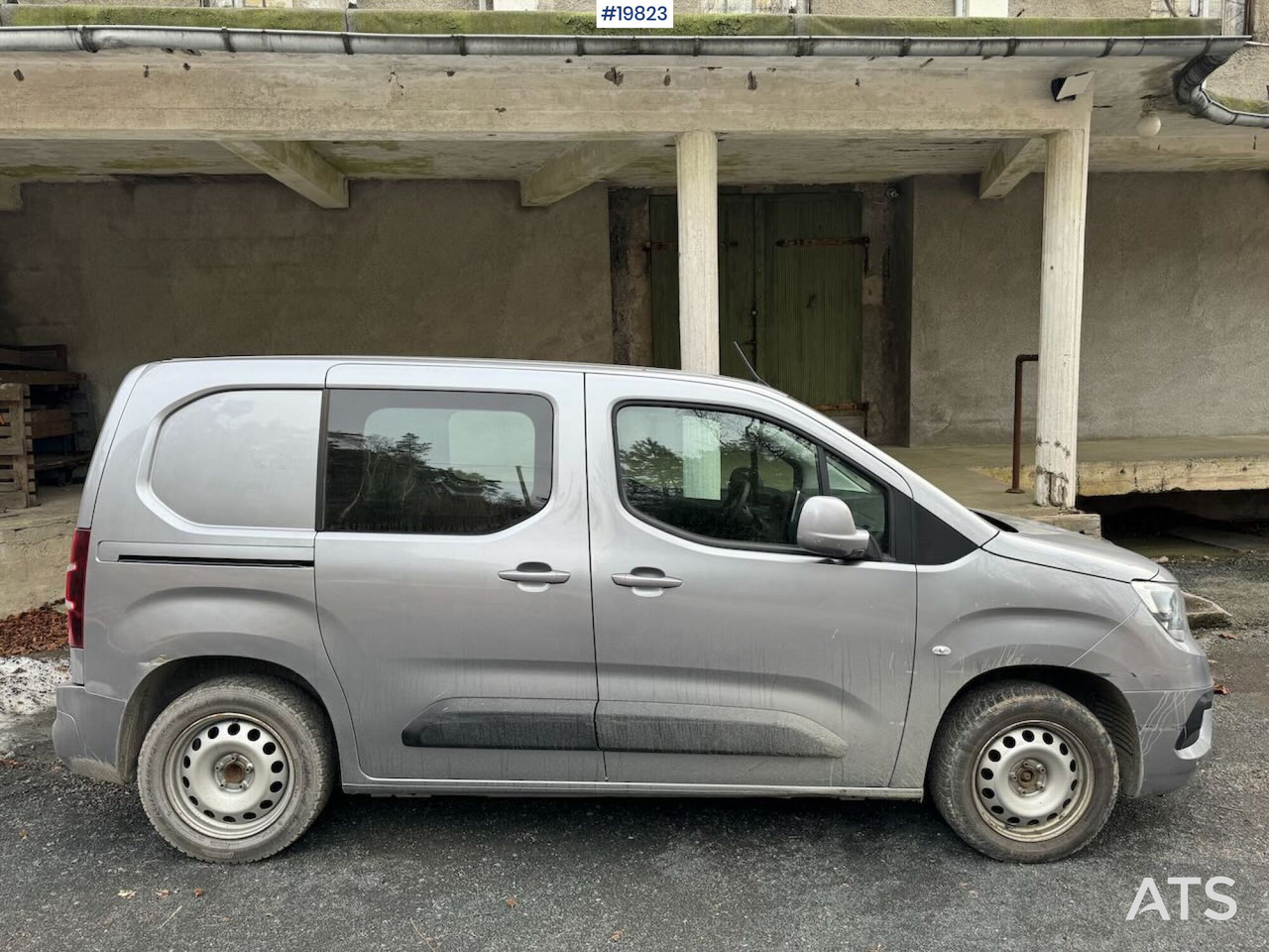 Opel Combo - Small van: picture 2 Opel Combo - Small van: picture 2