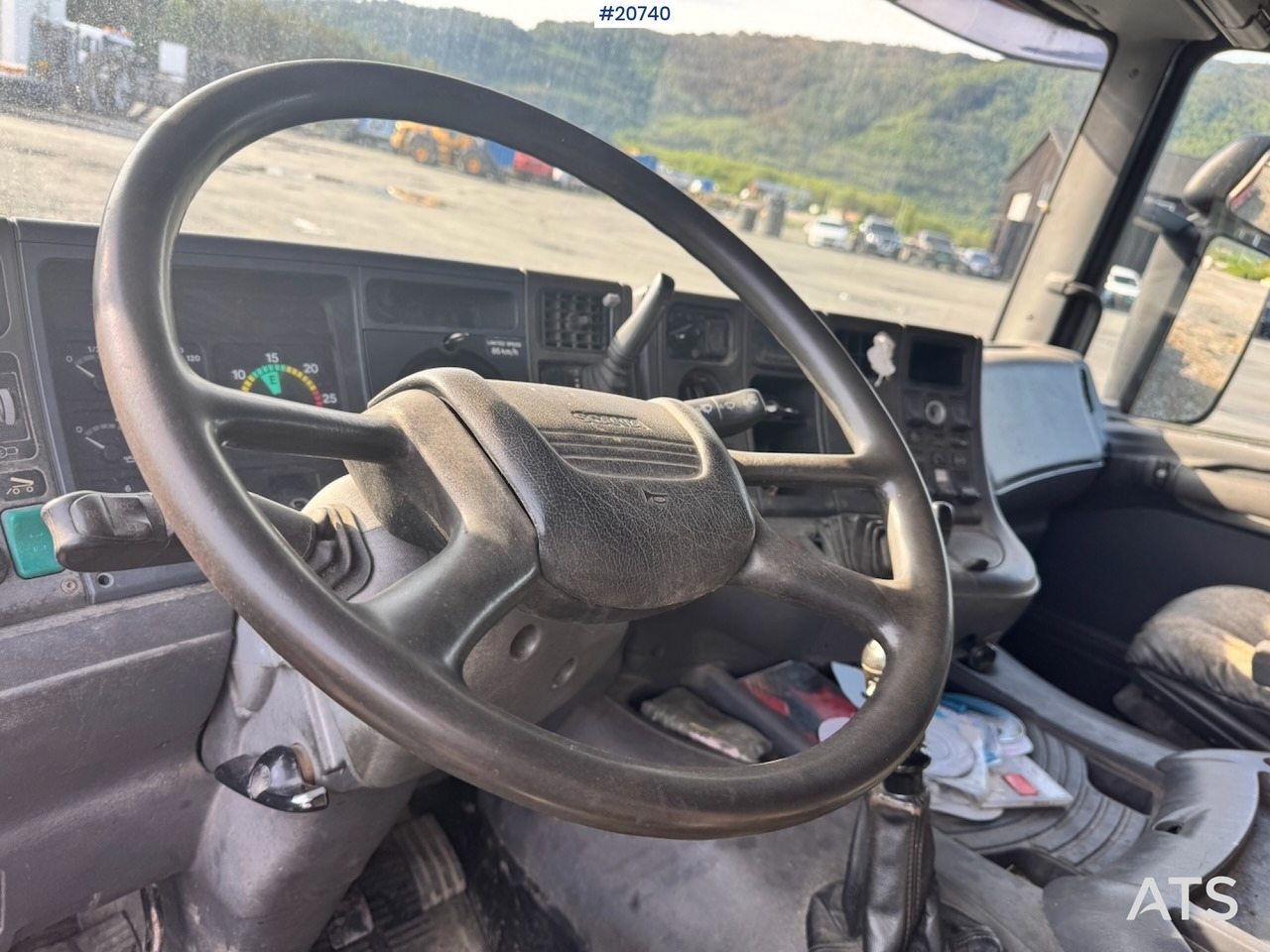 Hook lift truck Scania R124: picture 26