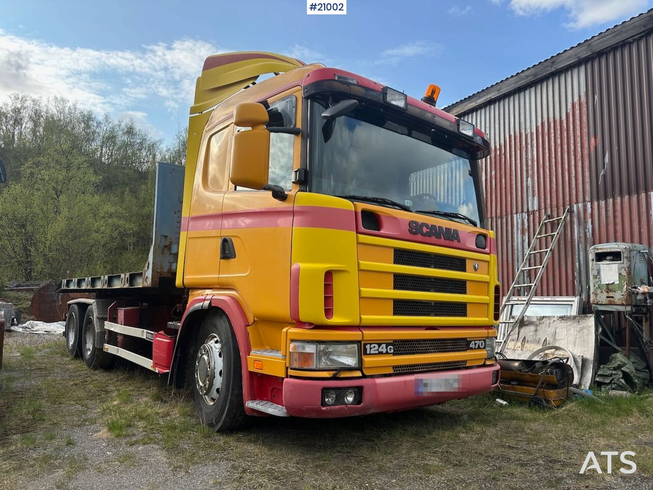 Scania R124 - Hook lift truck: picture 1 Scania R124 - Hook lift truck: picture 1