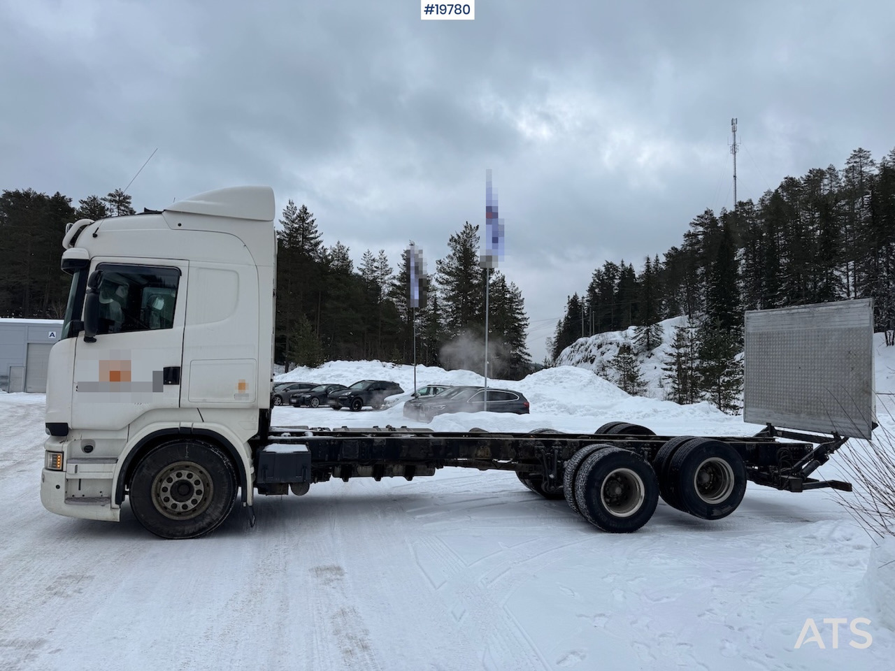 Scania R560 - Box truck: picture 2 Scania R560 - Box truck: picture 2