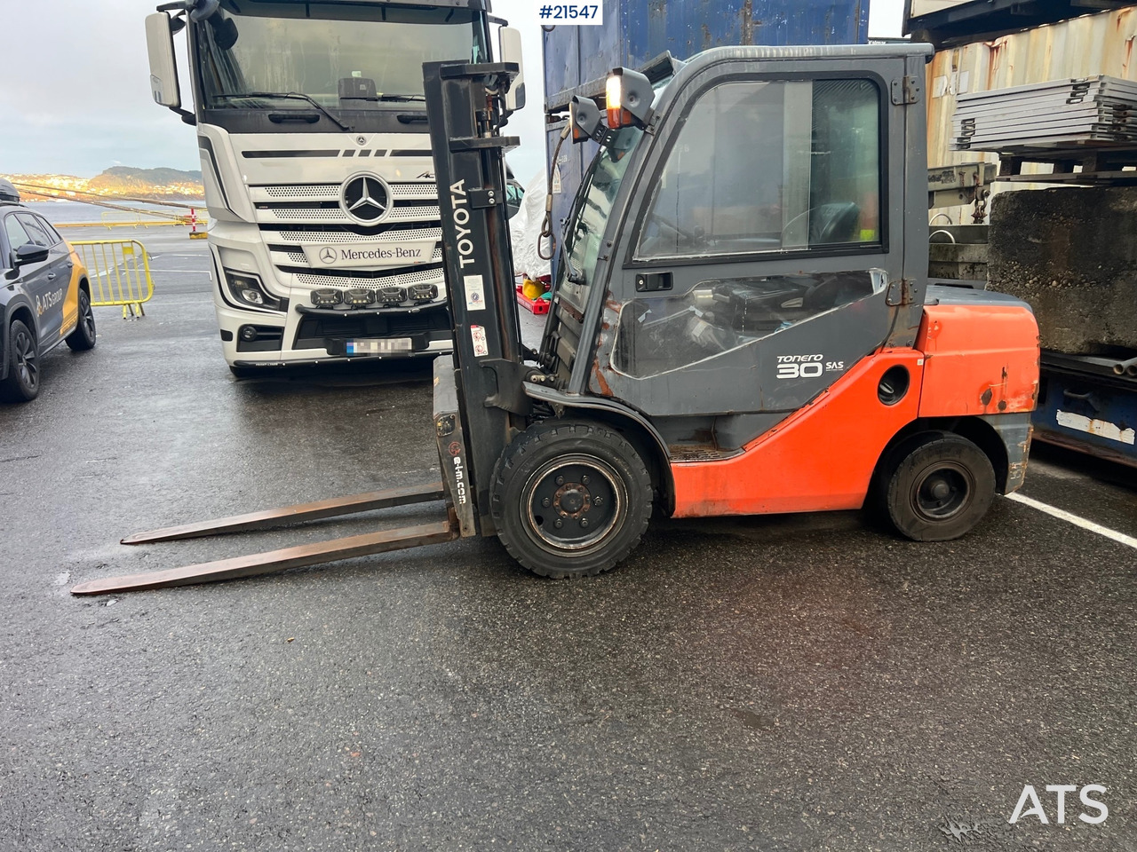 Toyota 02-8FDJF35 - Diesel forklift: picture 4 Toyota 02-8FDJF35 - Diesel forklift: picture 4