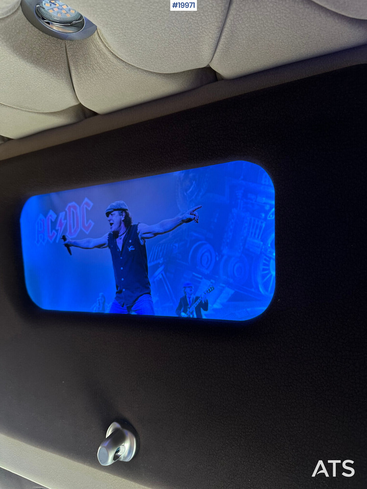 Tractor truck Scania R540: picture 15