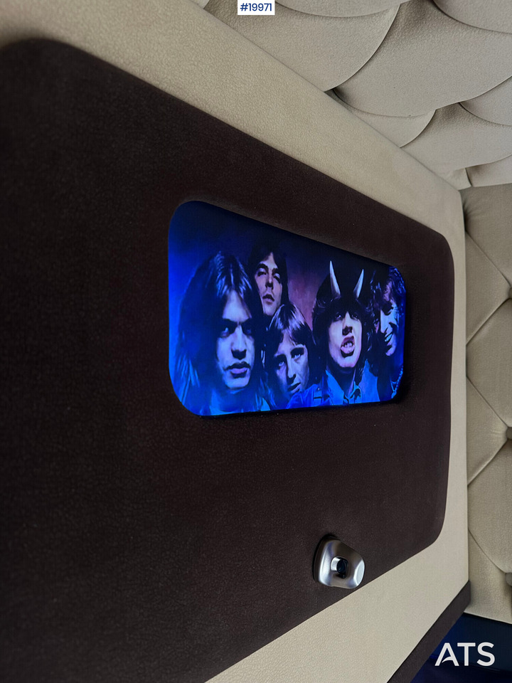 Tractor truck Scania R540: picture 12