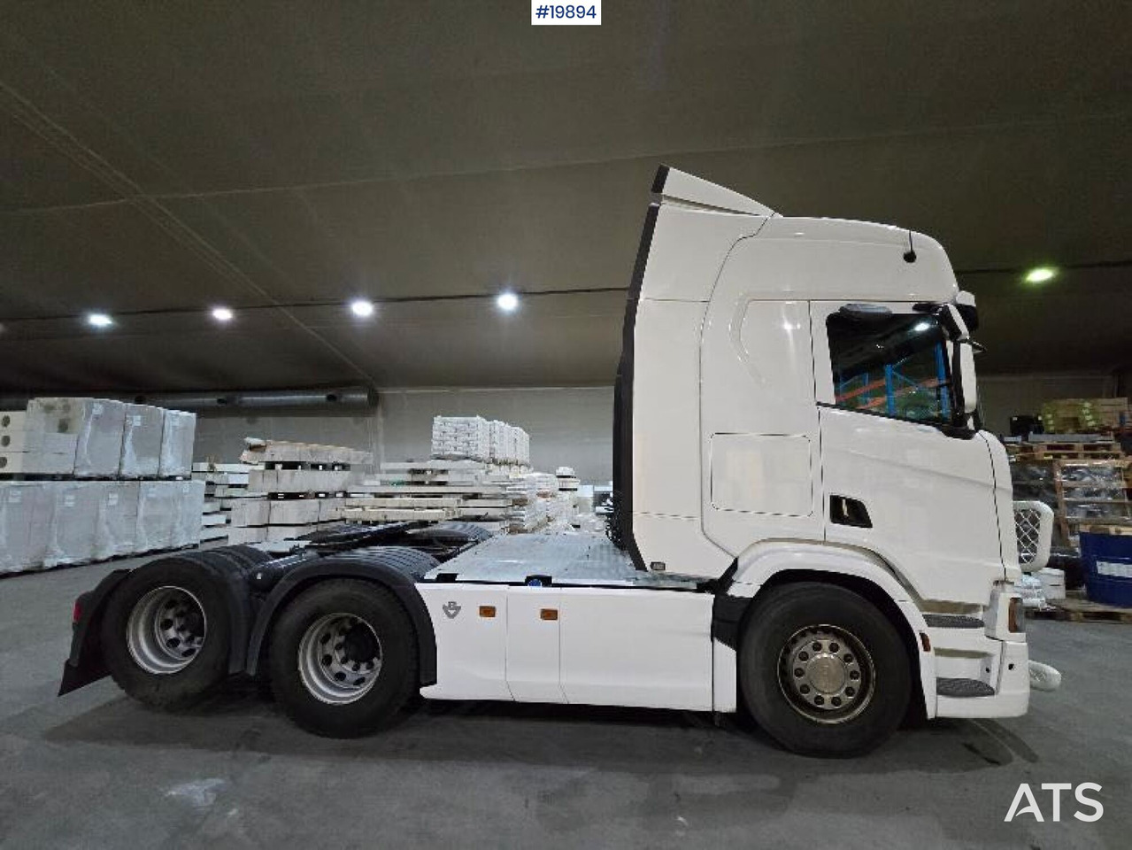 Scania R590 - Tractor truck: picture 4 Scania R590 - Tractor truck: picture 4