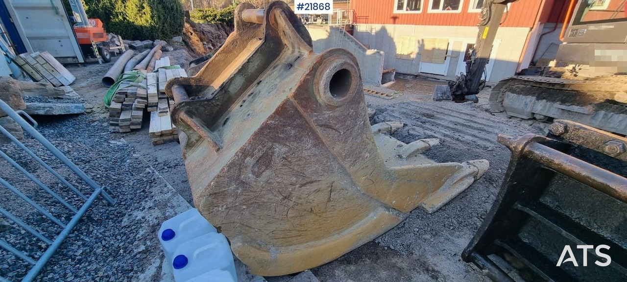 Excavator Volvo ECR235 EL gravemaskin m/ graveskuffe, pusseskuffe, rototilt og gps: picture 28