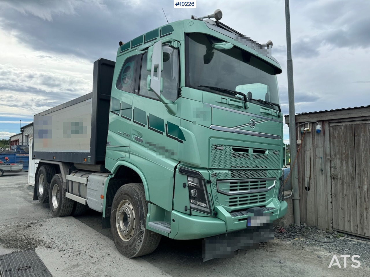 Volvo FH16 750 - Tipper: picture 1 Volvo FH16 750 - Tipper: picture 1