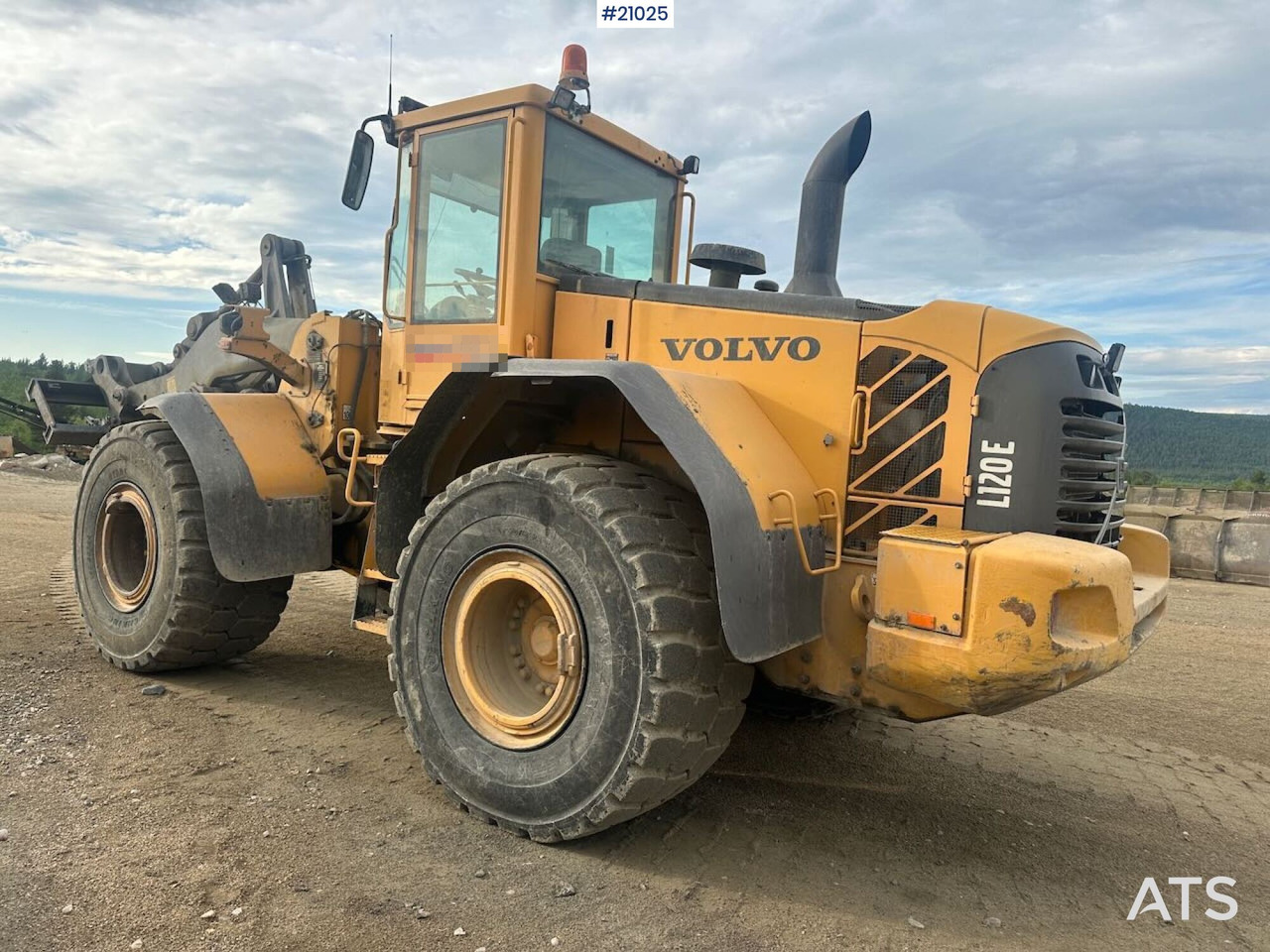 Volvo L120E - Wheel loader: picture 5 Volvo L120E - Wheel loader: picture 5