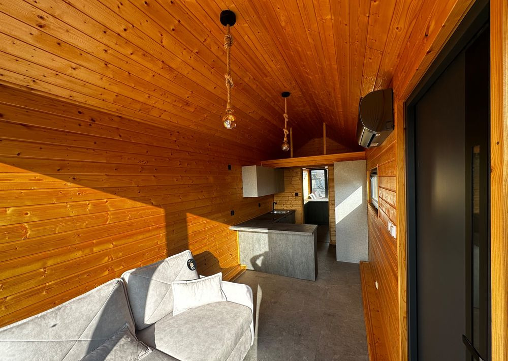 Boro Drewniany DOMEK MOBILNY na przyczepie 7,5m x 2,5m - Caravan: picture 3 Boro Drewniany DOMEK MOBILNY na przyczepie 7,5m x 2,5m - Caravan: picture 3