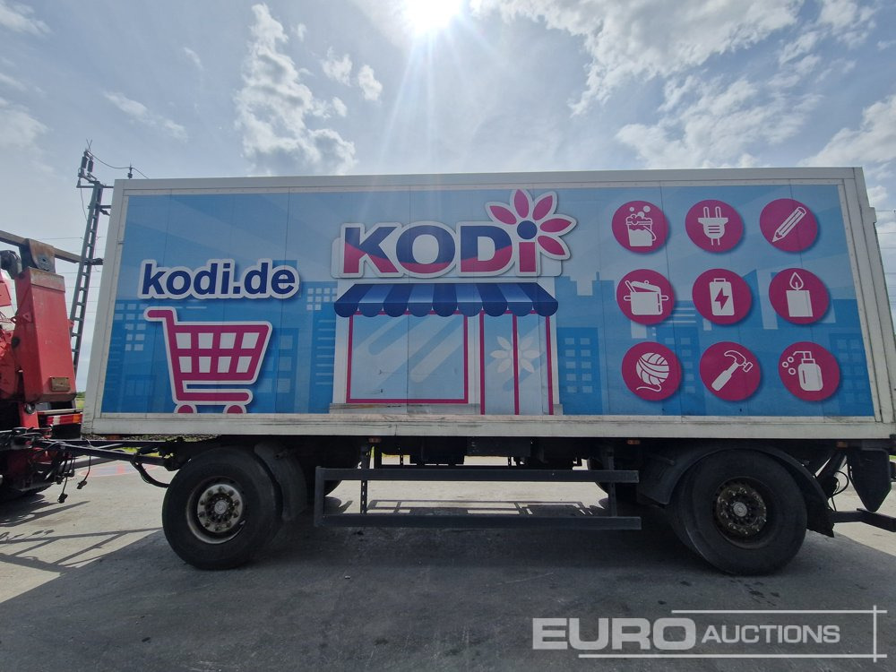 2004 Jungeinrich TKO18 - Closed box trailer: picture 2 2004 Jungeinrich TKO18 - Closed box trailer: picture 2