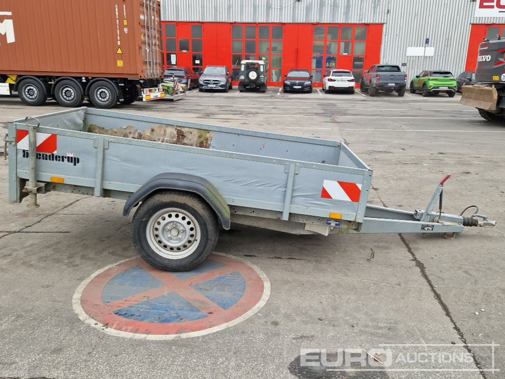 2007 Thule Open Box Trailer (German Reg. Docs Available within 2 weeks) - Car trailer: picture 5 2007 Thule Open Box Trailer (German Reg. Docs Available within 2 weeks) - Car trailer: picture 5