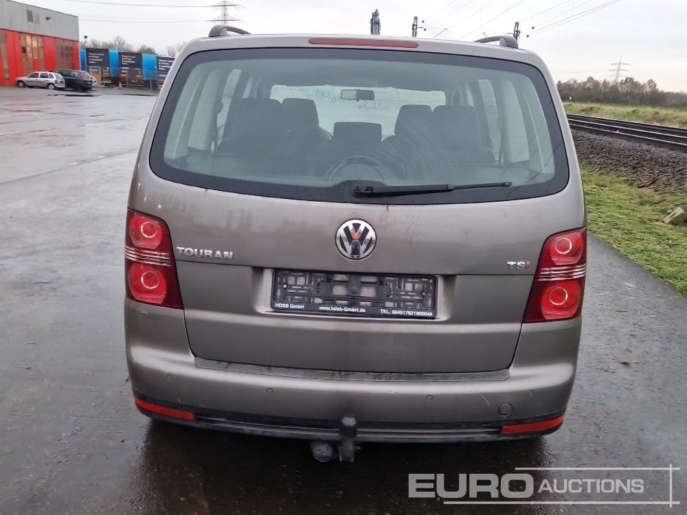 2008 Volkswagen Touran - Car: picture 4 2008 Volkswagen Touran - Car: picture 4