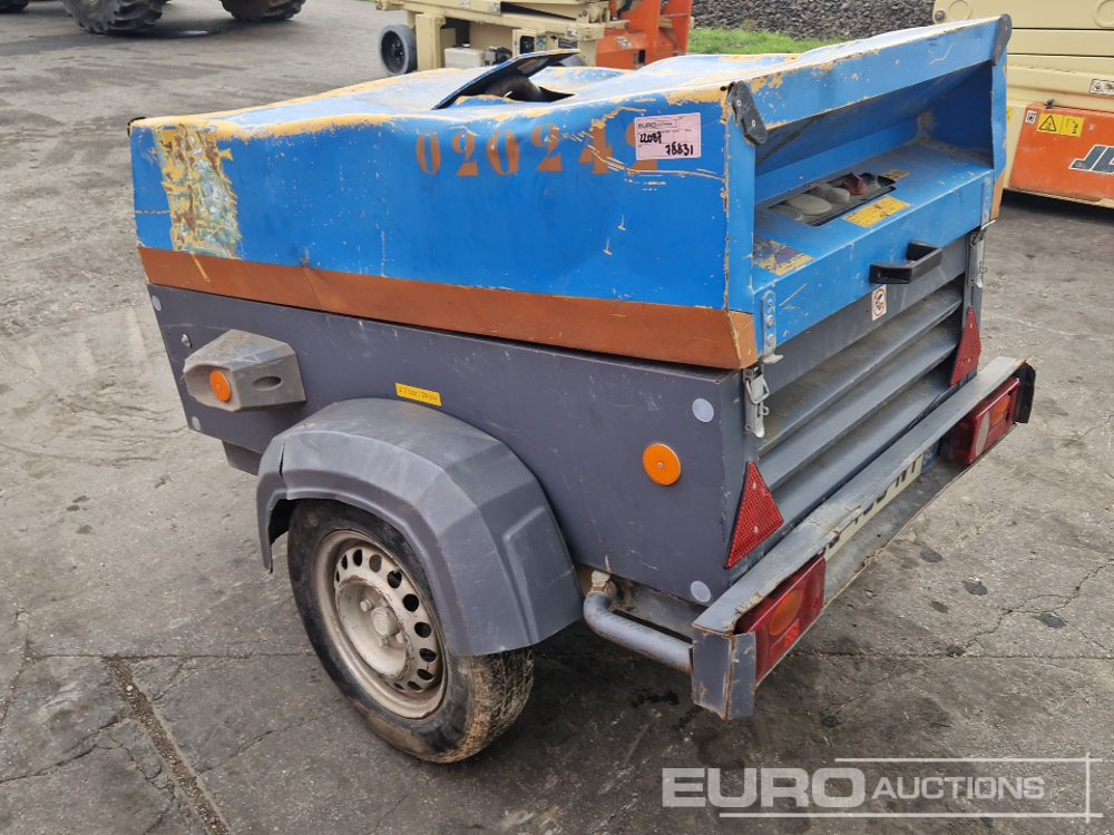 2011 Atlas Copco XAS47KD 92CFM - Air compressor: picture 2 2011 Atlas Copco XAS47KD 92CFM - Air compressor: picture 2