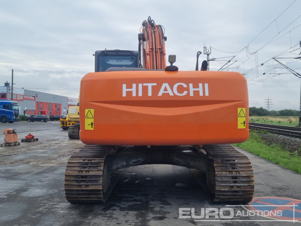 2013 Hitachi ZX210LC-3 - Crawler excavator: picture 4 2013 Hitachi ZX210LC-3 - Crawler excavator: picture 4