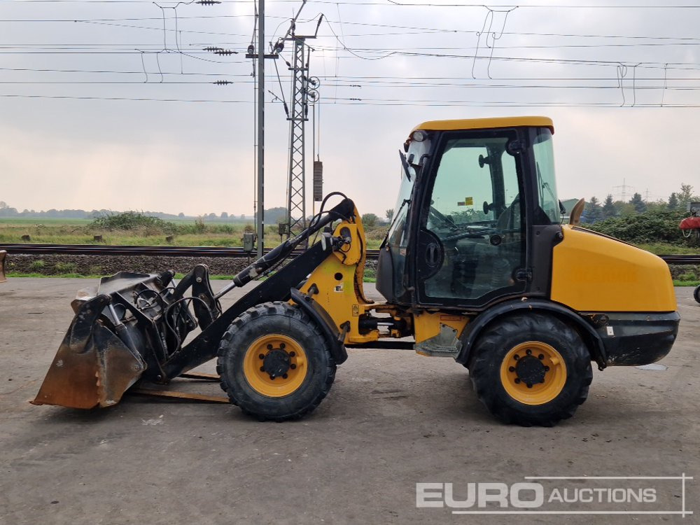 2013 JCB 406 B - Wheel loader: picture 2 2013 JCB 406 B - Wheel loader: picture 2