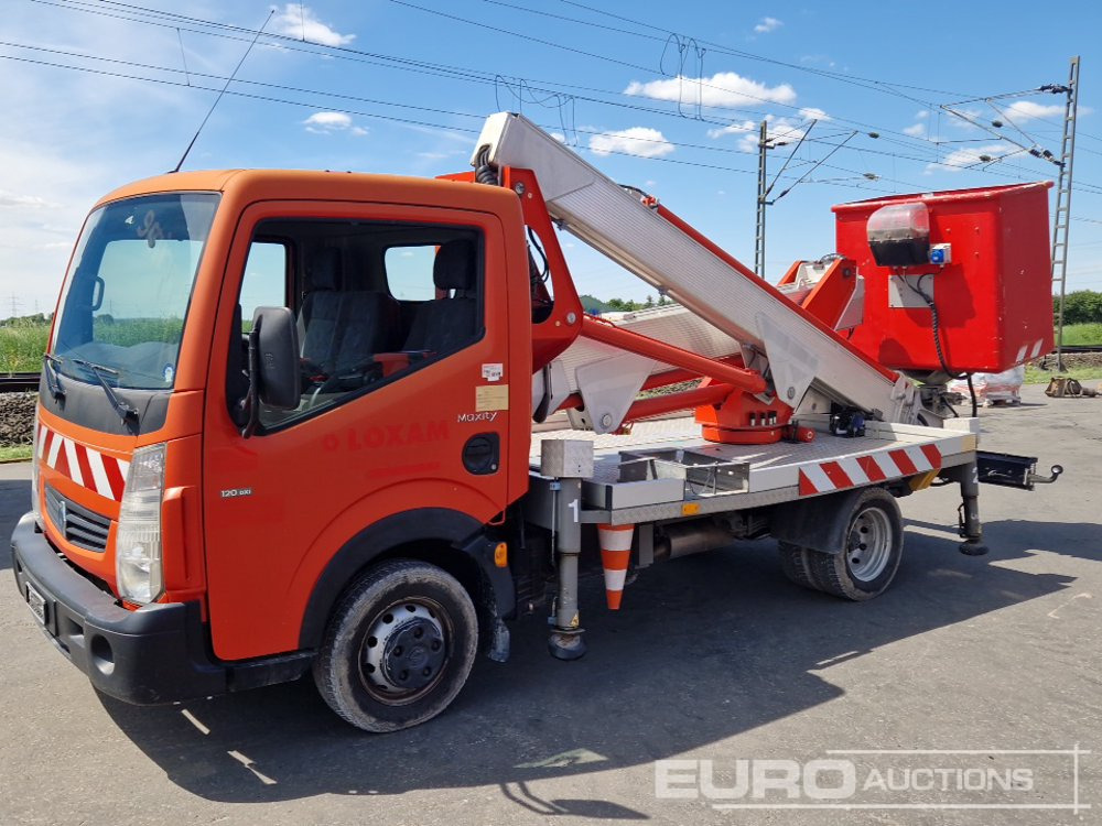 2013 Renault MAXICITY 120 DXI - Truck with aerial platform: picture 1 2013 Renault MAXICITY 120 DXI - Truck with aerial platform: picture 1