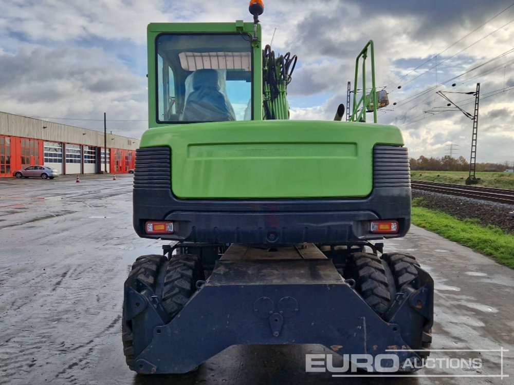 2013 Takeuchi TB175W - Wheel excavator: picture 4 2013 Takeuchi TB175W - Wheel excavator: picture 4