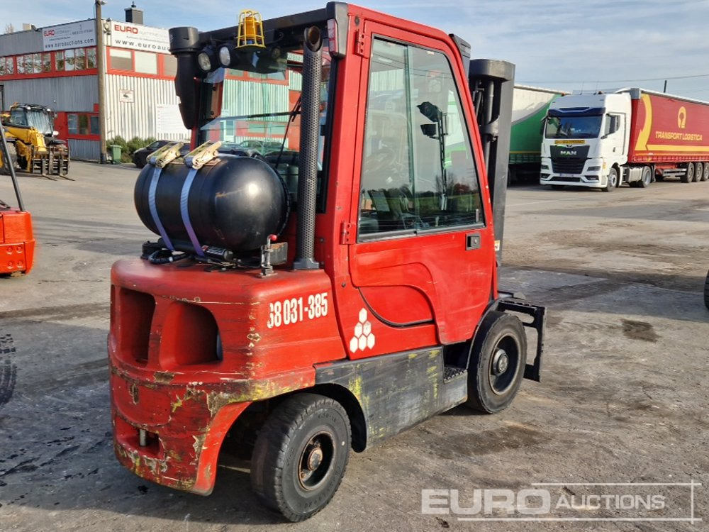2014 Hyster H3-0FT - Forklift: picture 4 2014 Hyster H3-0FT - Forklift: picture 4