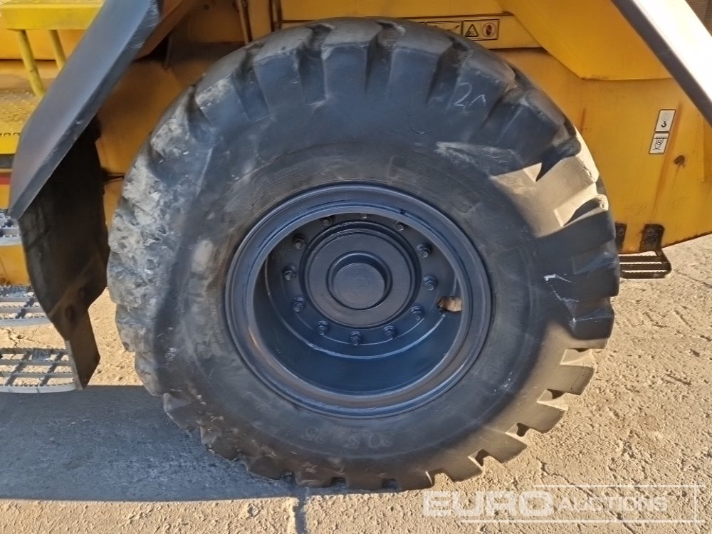 2015 JCB 427HTT4 - Wheel loader: picture 3 2015 JCB 427HTT4 - Wheel loader: picture 3