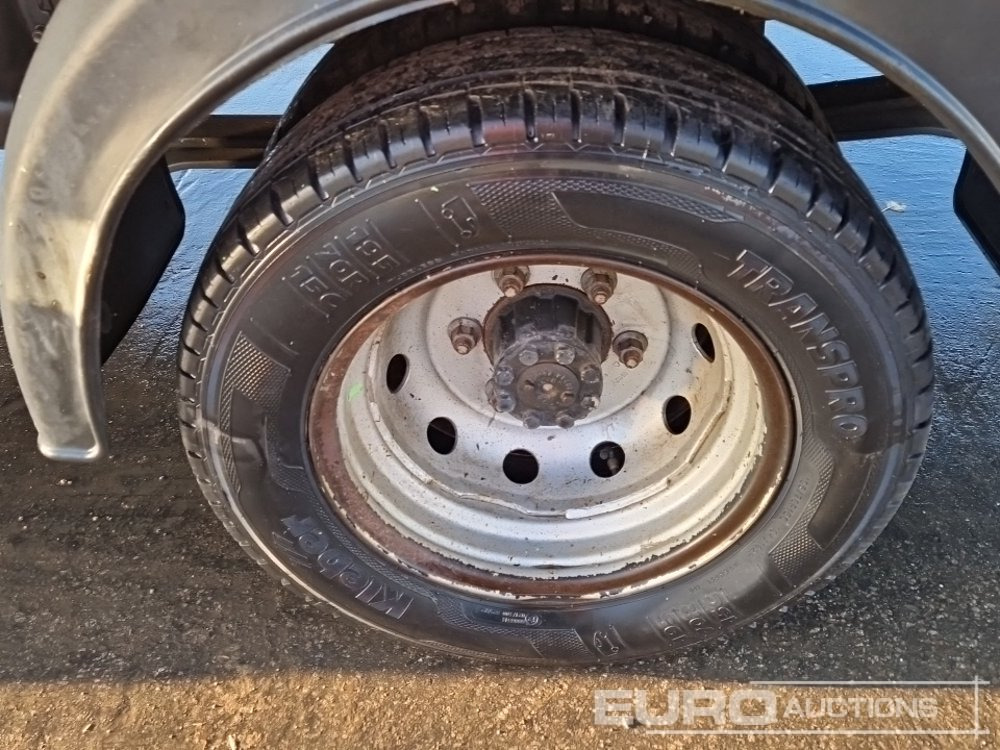 Tipper van 2017 Nissan NT400: picture 11 Tipper van 2017 Nissan NT400: picture 11