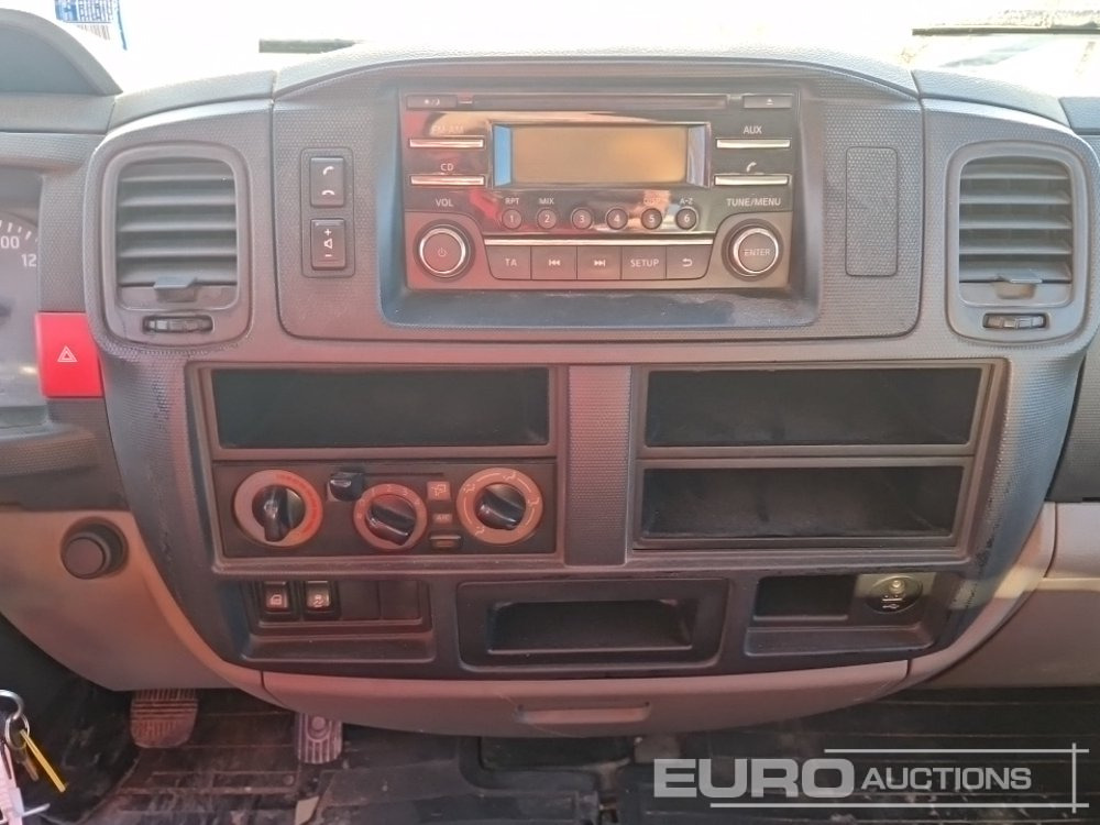 Tipper van 2017 Nissan NT400: picture 29 Tipper van 2017 Nissan NT400: picture 29