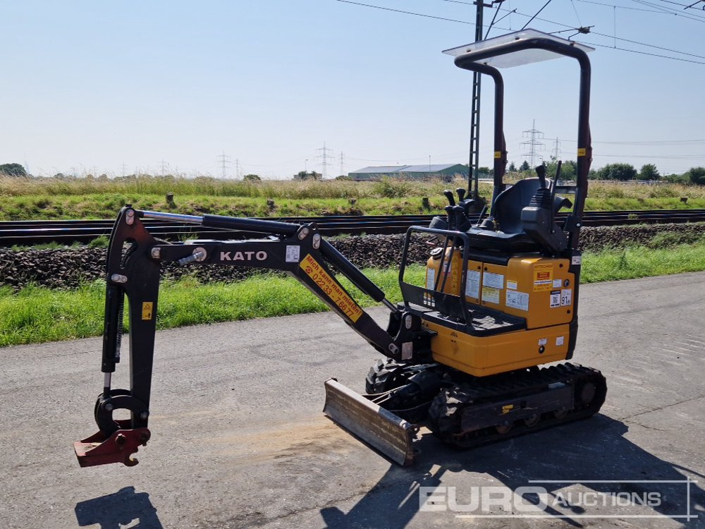 2022 Kato 12VXE - Mini excavator: picture 1 2022 Kato 12VXE - Mini excavator: picture 1