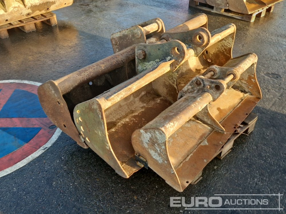 47", 59", 70" Ditching Buckets - Bucket: picture 4 47", 59", 70" Ditching Buckets - Bucket: picture 4