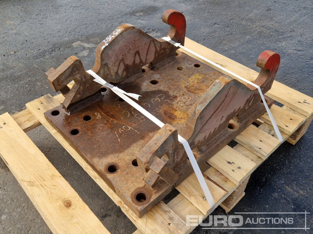 Adapter Plate to suit CW40 - Quick coupler: picture 1 Adapter Plate to suit CW40 - Quick coupler: picture 1