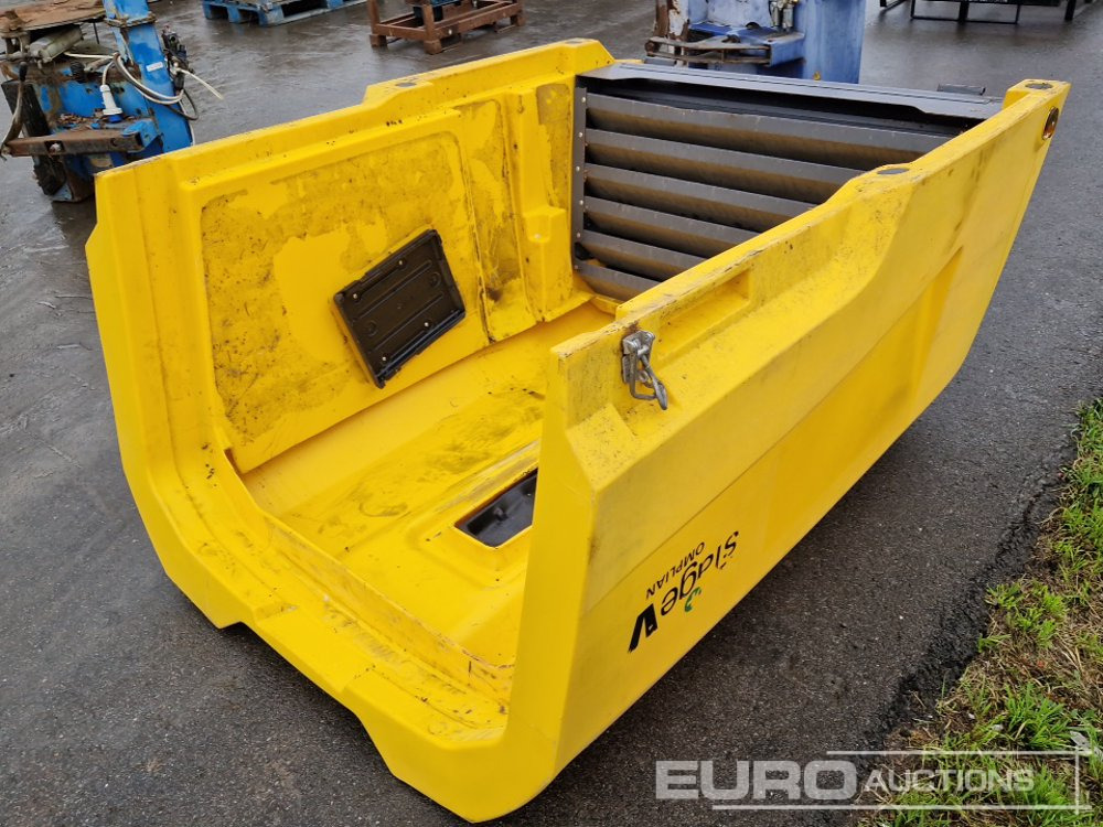 Atlas Copco Compressor Cover - Air compressor: picture 3 Atlas Copco Compressor Cover - Air compressor: picture 3