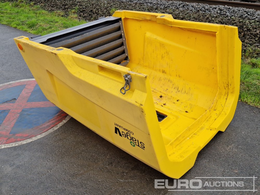 Atlas Copco Compressor Cover - Air compressor: picture 2 Atlas Copco Compressor Cover - Air compressor: picture 2