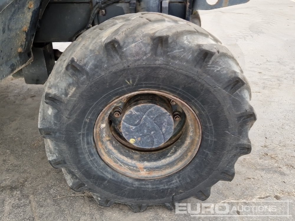 Wheel excavator Hitachi ZX140W-3: picture 8