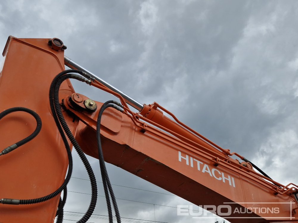 Wheel excavator Hitachi ZX140W-3: picture 21