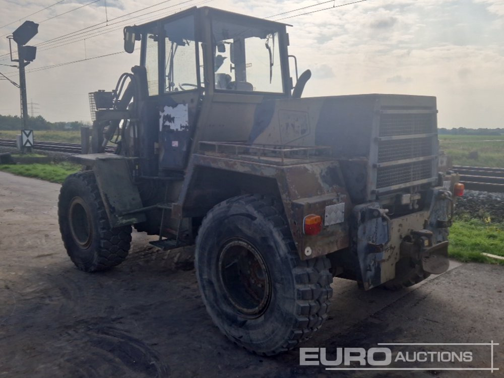 JCB 410M - Wheel loader: picture 3 JCB 410M - Wheel loader: picture 3