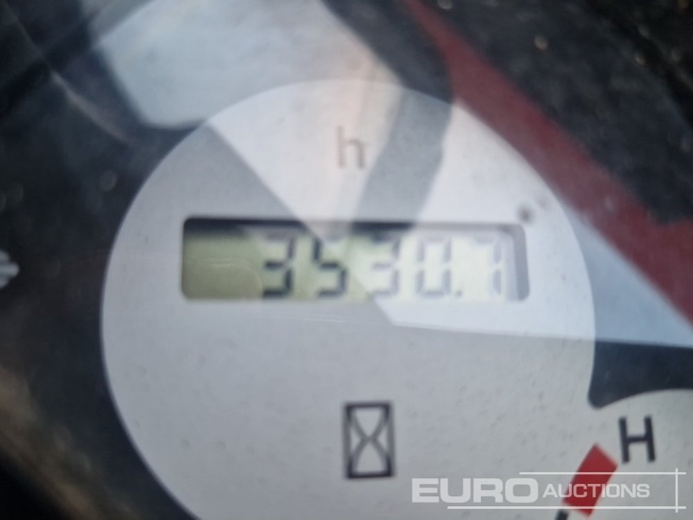 Mini excavator Komatsu PC50 MR-2: picture 33 Mini excavator Komatsu PC50 MR-2: picture 33