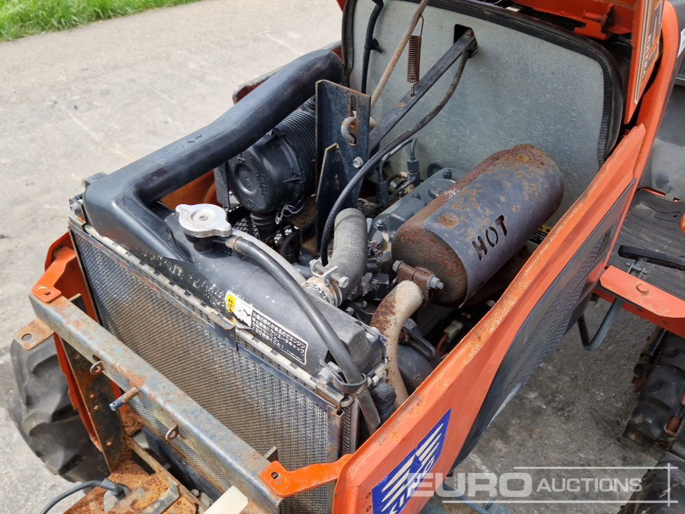 Compact tractor Kubota KB21: picture 14