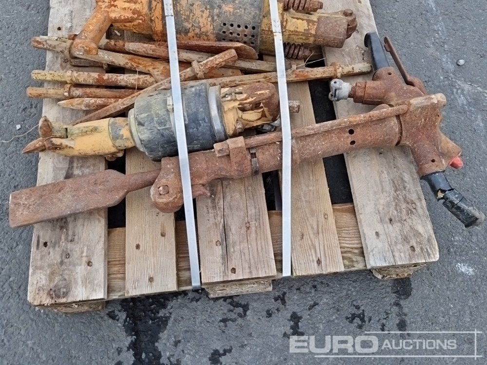 Asphalt machine Pneumatic Breaker (4 of) + Chisels: picture 8