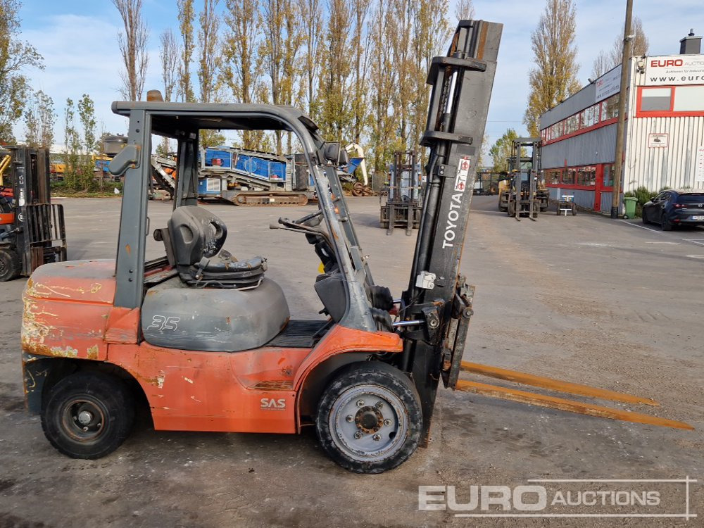 Toyota 02-7FDFJ35 - Forklift: picture 5 Toyota 02-7FDFJ35 - Forklift: picture 5