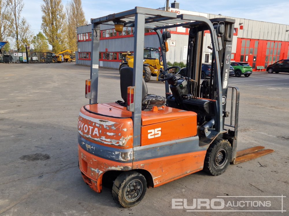 Toyota FBMF25 - Forklift: picture 4 Toyota FBMF25 - Forklift: picture 4