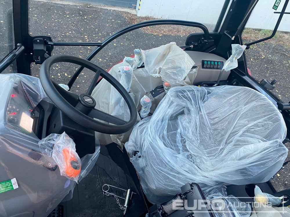 Unused 2025 CaseIH Farmhall 75A - Farm tractor: picture 3 Unused 2025 CaseIH Farmhall 75A - Farm tractor: picture 3