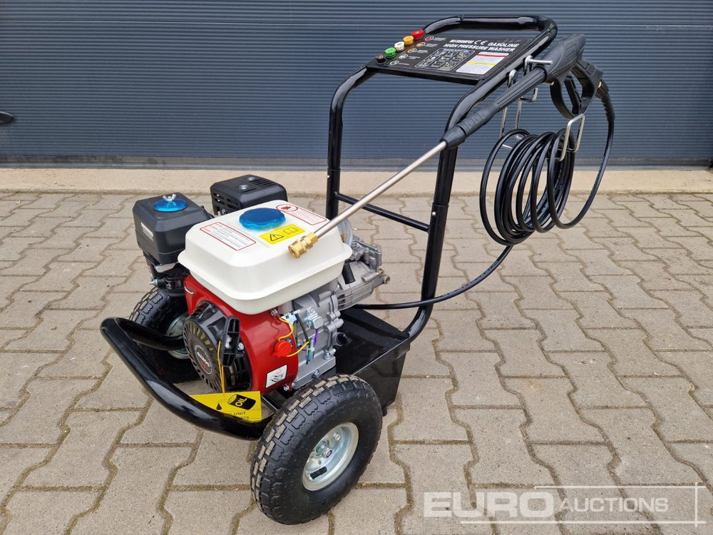 Unused MAXWIN MT3500PSI Petrol Power Washer, 240Bar, 6.5HP - Pressure washer: picture 1 Unused MAXWIN MT3500PSI Petrol Power Washer, 240Bar, 6.5HP - Pressure washer: picture 1